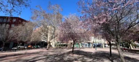 Propiedad comercial en Valladolid, Spain 75 m² No. 128561 40