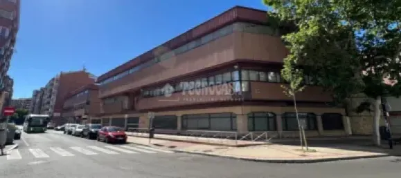 Propiedad comercial en Valladolid, Spain 75 m² No. 128561 27