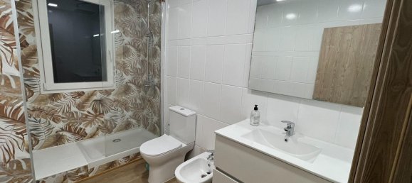 Apartamento T5 em Zaragoza, Spain N.º 66635 16