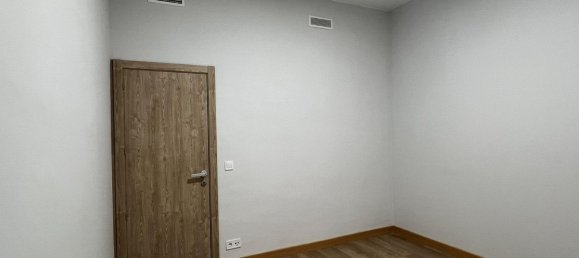 Apartamento T5 em Zaragoza, Spain N.º 66635 10