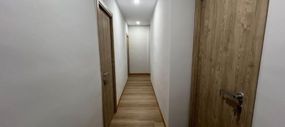 Apartamento T5 em Zaragoza, Spain N.º 66635 2