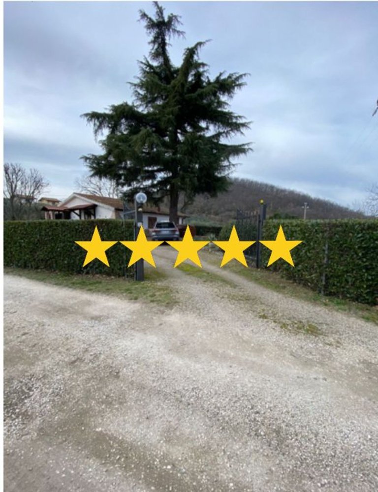 5 bedrooms Apartment in Viterbo, Italy No. 315317