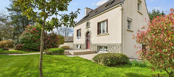 4 bedrooms House in Chateauneuf-du-Faou, France No. 195305 2