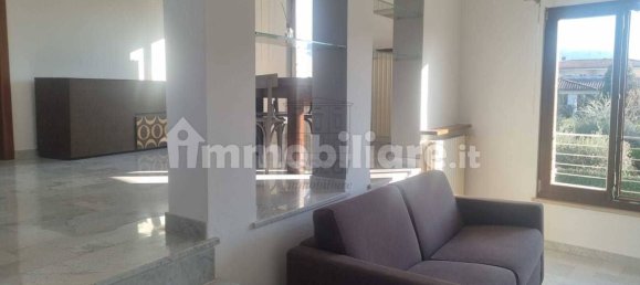 2 Schlafzimmer Wohnung in Lucca, Italy, Nr. 45104 4