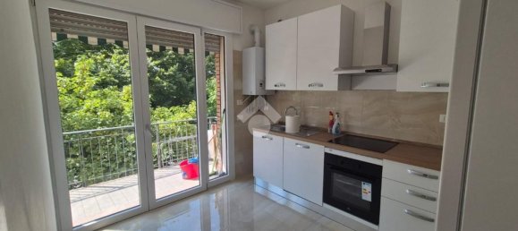 5 rooms Apartment in Spinea, Italy No. 257802 3