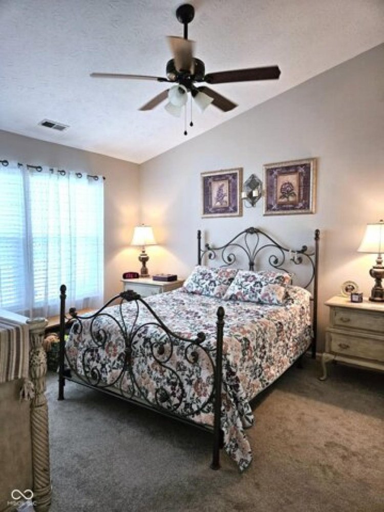 2 bedrooms House in Camby, USA No. 428714