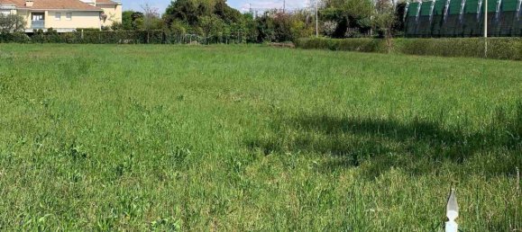 5280m² Land in Conegliano, Italy No. 65572 2