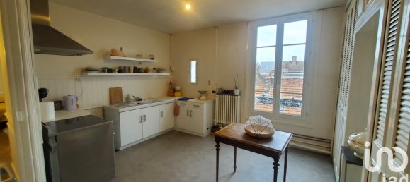 2 bedrooms Apartment in Troyes, France No. 158043 4