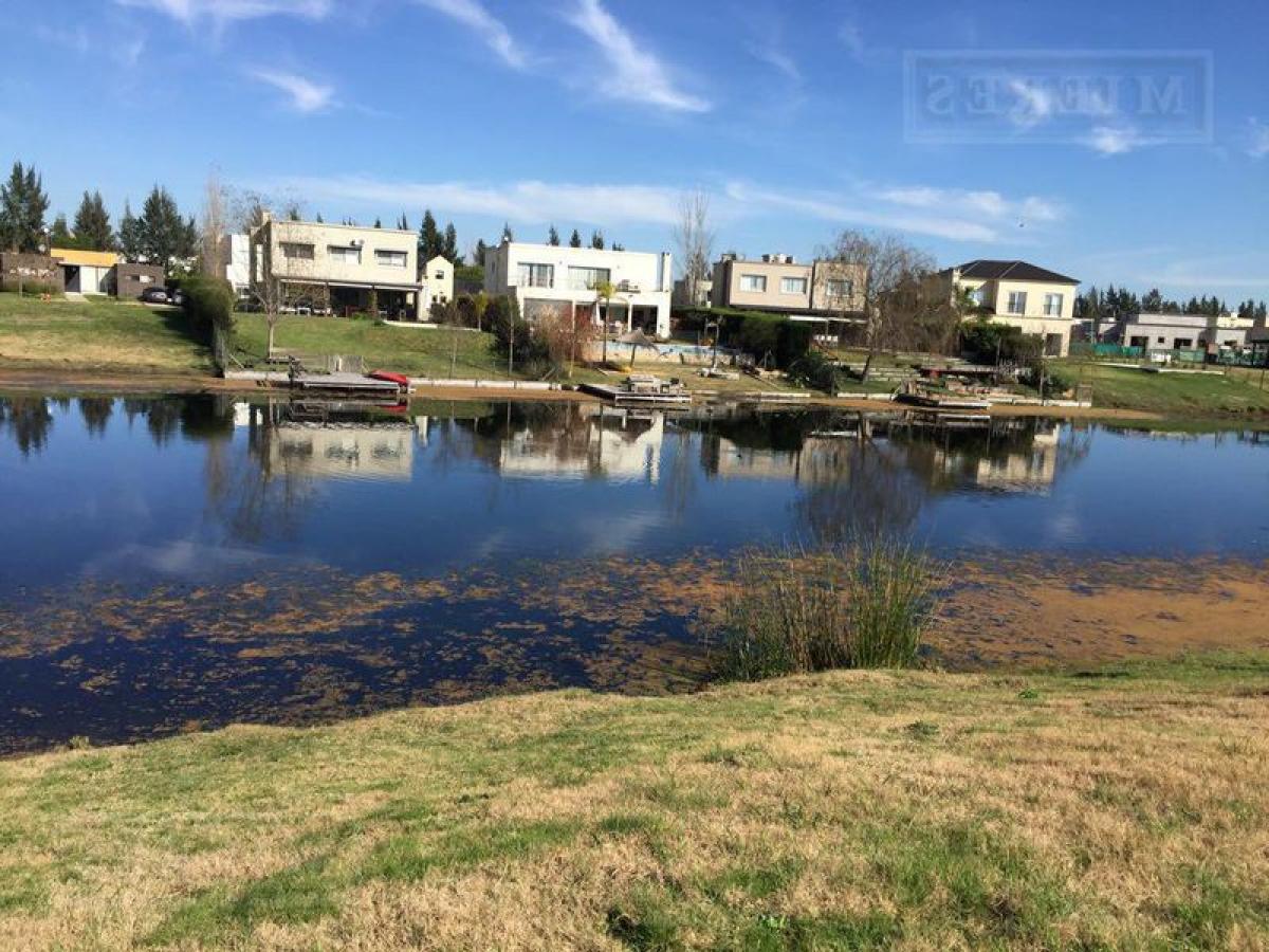 Grundstück in Tigre, Argentina, Nr. 115791