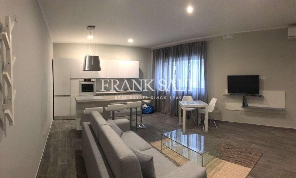 Apartamento de 1 dormitorio en Swieqi, Malta No. 9319