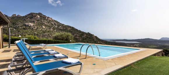 5 chambres Villa à Olbia, Italy No. 63539 3