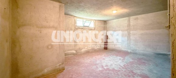 2 bedrooms Apartment in Cadorago, Italy No. 378440 6