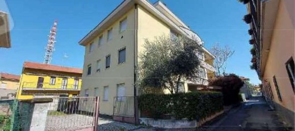 3غرفة شقة في Busto Arsizio, Italy رقم 1665 6