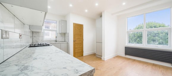 3 bedrooms Maisonette in London, United Kingdom No. 7675 4