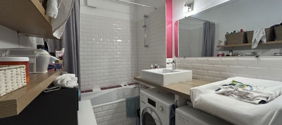 2 bedrooms Apartment in Paris, France No. 175549 5