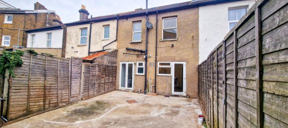 2 bedrooms House in Croydon, United Kingdom No. 10699 46