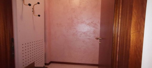 Apartamento T4 em Pordenone, Italy N.º 348389 10