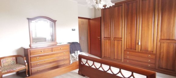 Apartamento T4 em Pordenone, Italy N.º 348389 16
