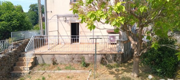 3 Schlafzimmer Haus in Marmanhac, France, Nr. 305000 2