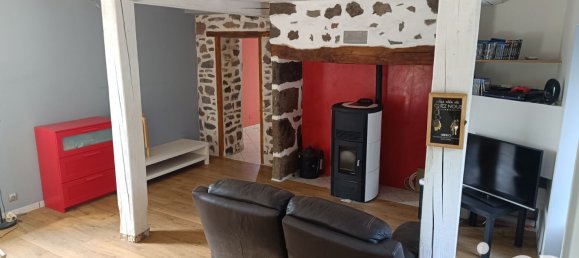 3 Schlafzimmer Haus in Marmanhac, France, Nr. 305000 4