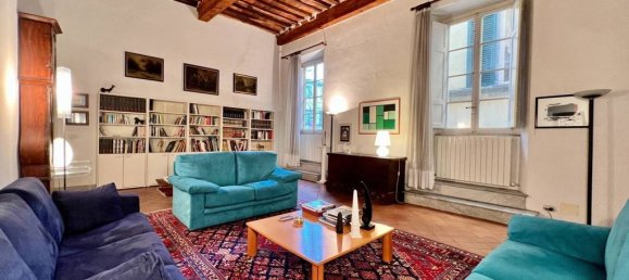 3 bedrooms Apartment in Lucca, Italy No. 151844 2