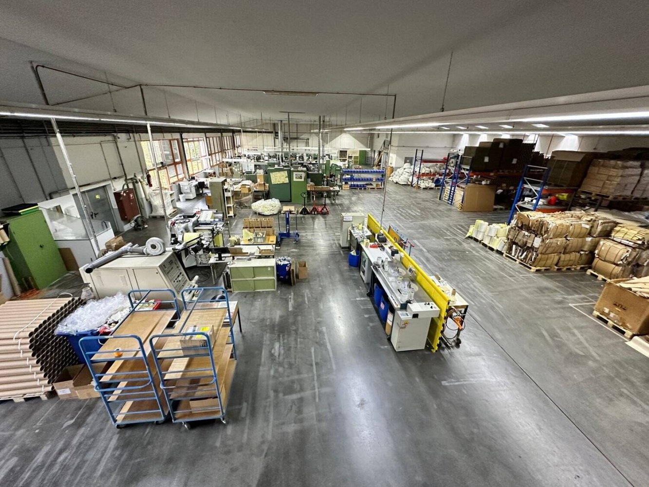  عقار تجاري في Coburg, Germany 1660متر مربع رقم 151156