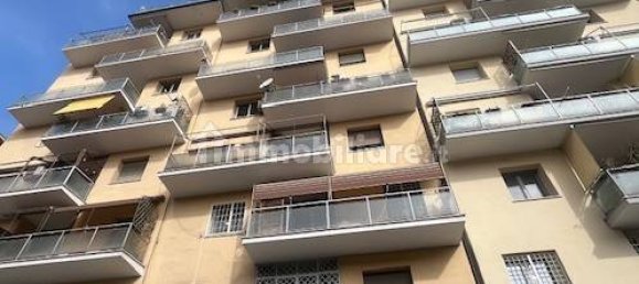 2غرفة عقار تجاري في Rome, Italy رقم 61702 4