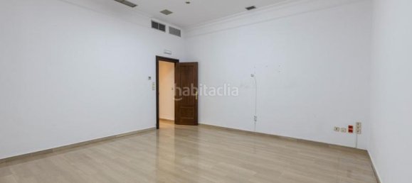 500m² Office in Granada, Spain No. 167871 49