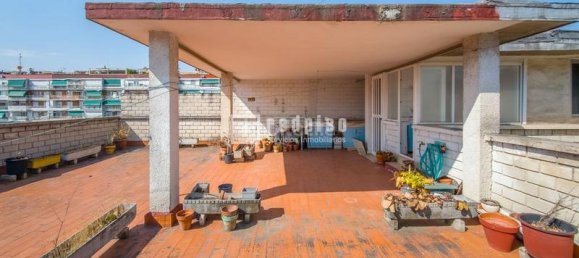 Dúplex de 3 dormitorios en Alcorcón, Spain No. 161208 4