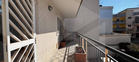 3 rooms Apartment in Bitetto, Italy No. 22739 15