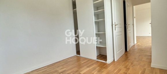 1 bedroom Apartment in Le Perray-en-Yvelines, France No. 167498 4