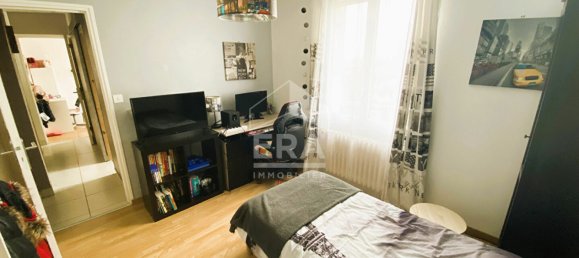 3 Schlafzimmer Haus in Pinon, France, Nr. 92636 10