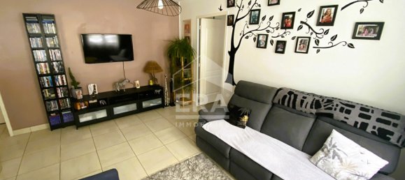 3 Schlafzimmer Haus in Pinon, France, Nr. 92636 4