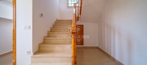 4 غرف نوم منزل في Alicante, Spain رقم 32723 70