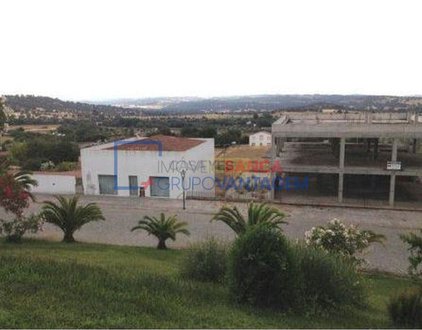 Propiedad comercial en Alvito, Portugal 670 m² No. 32801