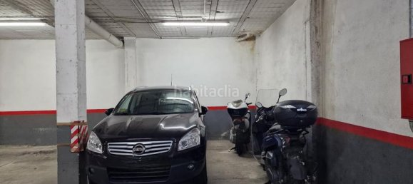 Apartamento de 3 dormitorios en Girona, Spain No. 184330 5