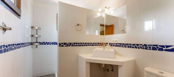 13 bedrooms Commercial property in Tolox, Spain No. 56369 37