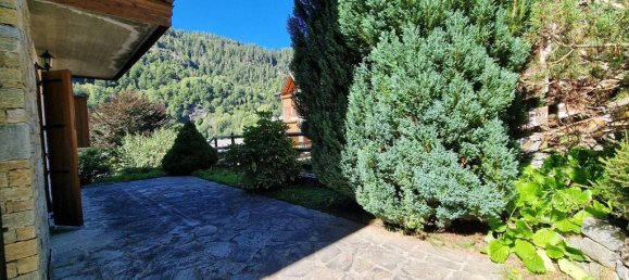 8 Schlafzimmer Villa in Aprica, Italy, Nr. 332156 11
