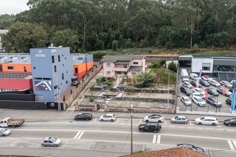 Дом с 5 спальнями в Валонгу, Португалия № 121556