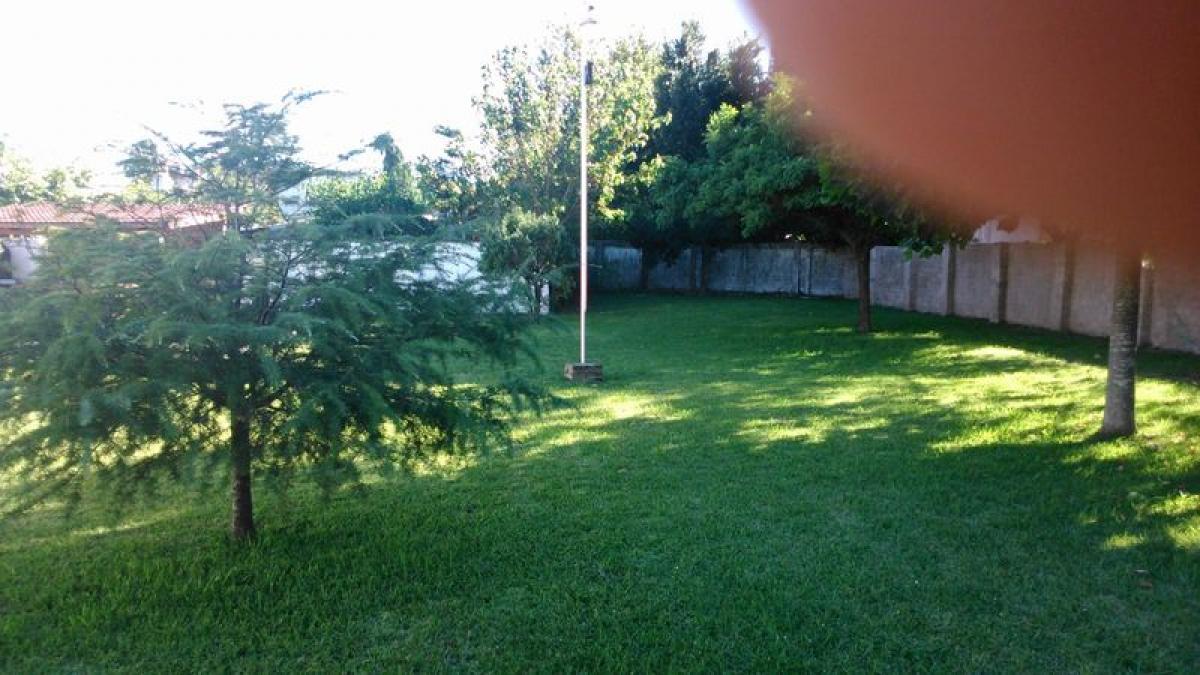  Land in Moreno, Argentina No. 48013