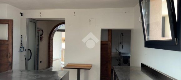 Здание с 5 комнатами в Азоло, Италия № 324249 16