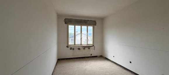 Здание с 5 комнатами в Азоло, Италия № 324249 41