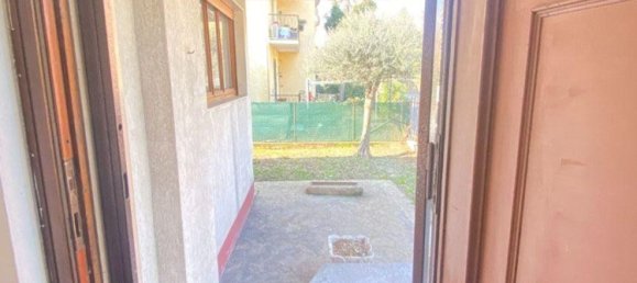 5 rooms House in Pioltello, Italy No. 51406 8
