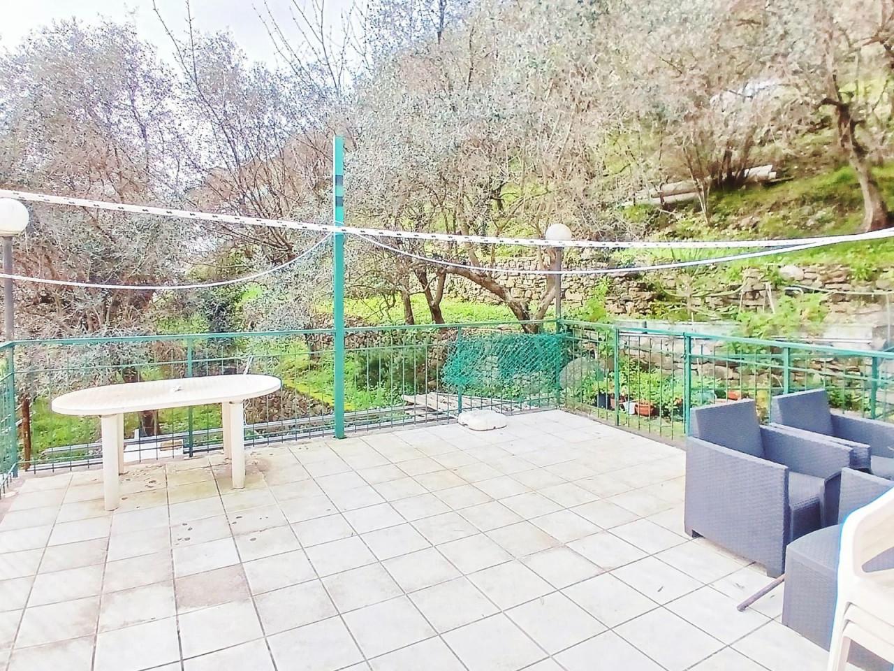 6 rooms House in Sanremo, Italy No. 234838