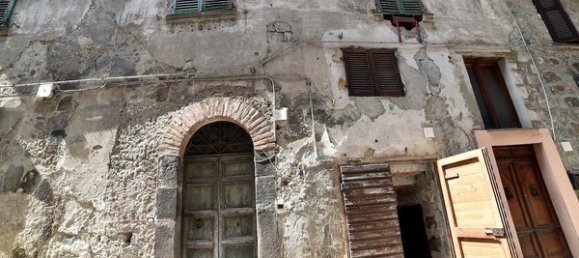 5 rooms Apartment in Bolsena, Italy No. 105134 19