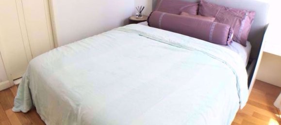 Кондоминиум  с 2 спальнями в Патхум Ван, Таиланд № 10423 4