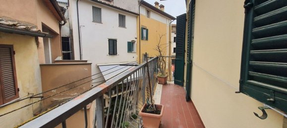 Apartamento de 8 divisões em Monte San Savino, Italy N.º 176287 9