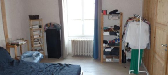 3 bedrooms House in Mayenne, France No. 315492 11