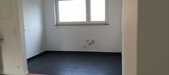 3 bedrooms Apartment in Stuttgart, Germany No. 286371 3