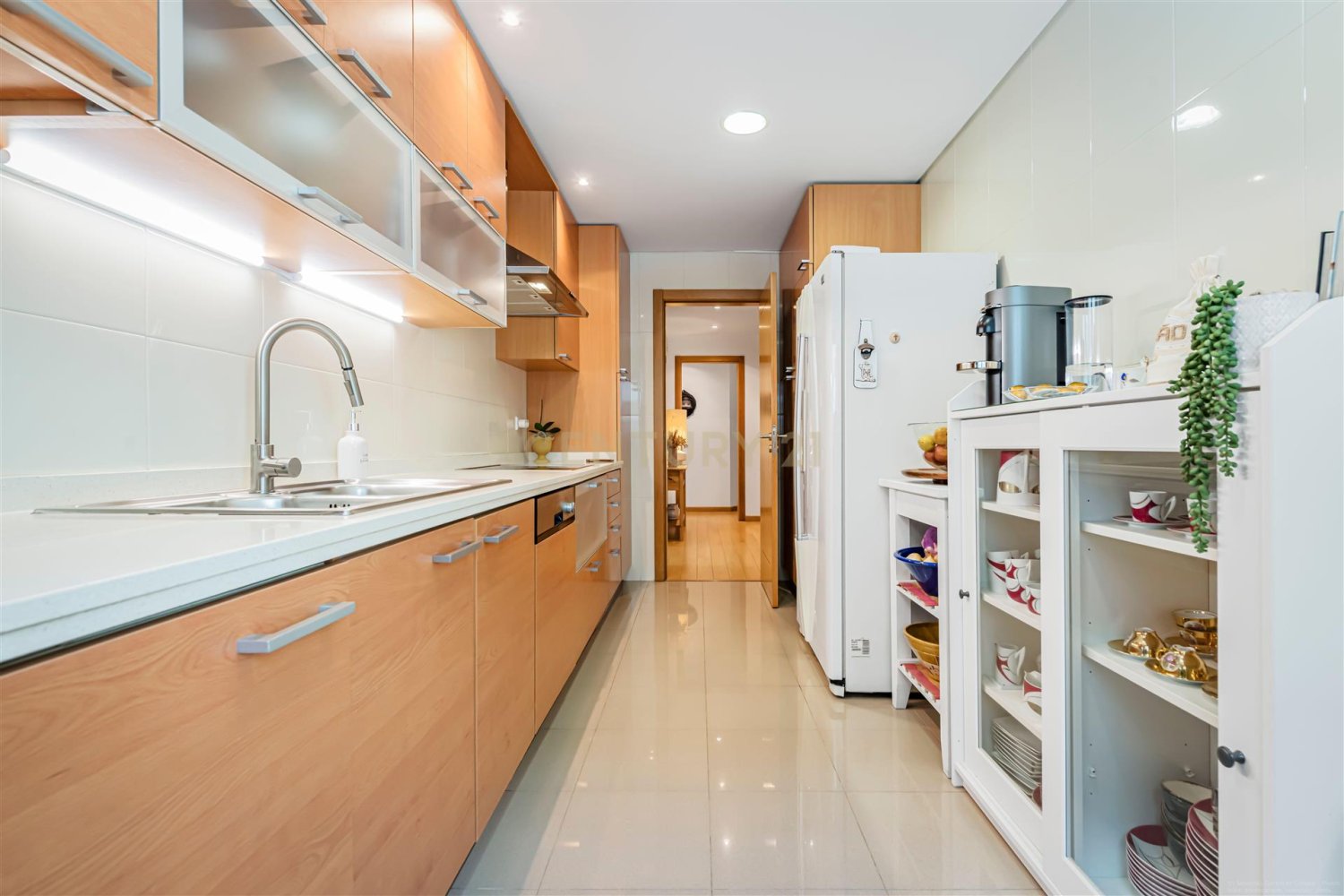 3 rooms Apartment in Cascais, Portugal No. 293600